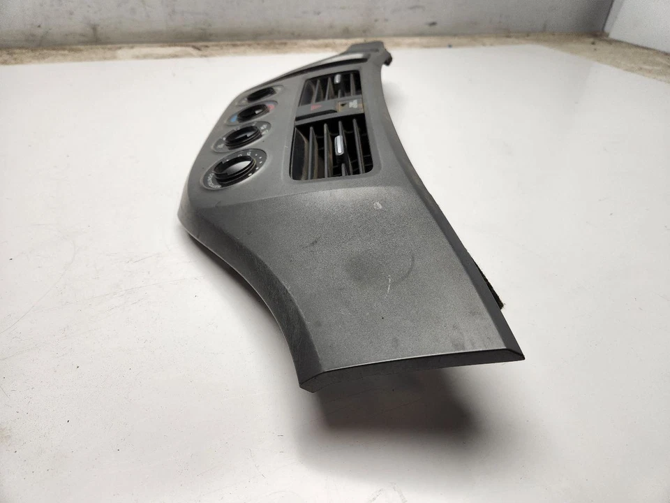 Ventilação moldura painel Honda Odyssey 2005-2007 fabricante de equipamento original 77250SHJA02 - Imagem 4 de 4