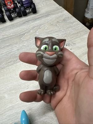 Brown Talking Tom Cat Figure 2016 McDonald's Needs Batteries