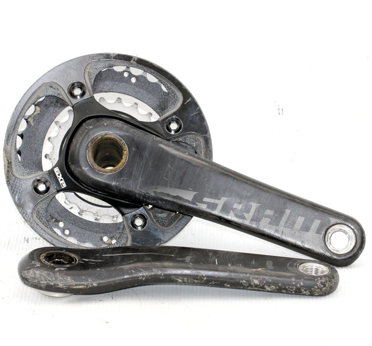 SRAM GXP カーボンクランク 175mm SRAM GXP CARBON CRANKSET 175mm 22-33t Double/Triple 650g