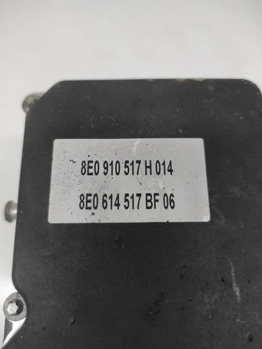AUDI A4 Avant 8ED, B7 ABS Hydraulikblock 8E0910517H 2.70 Diesel 2008 33239234