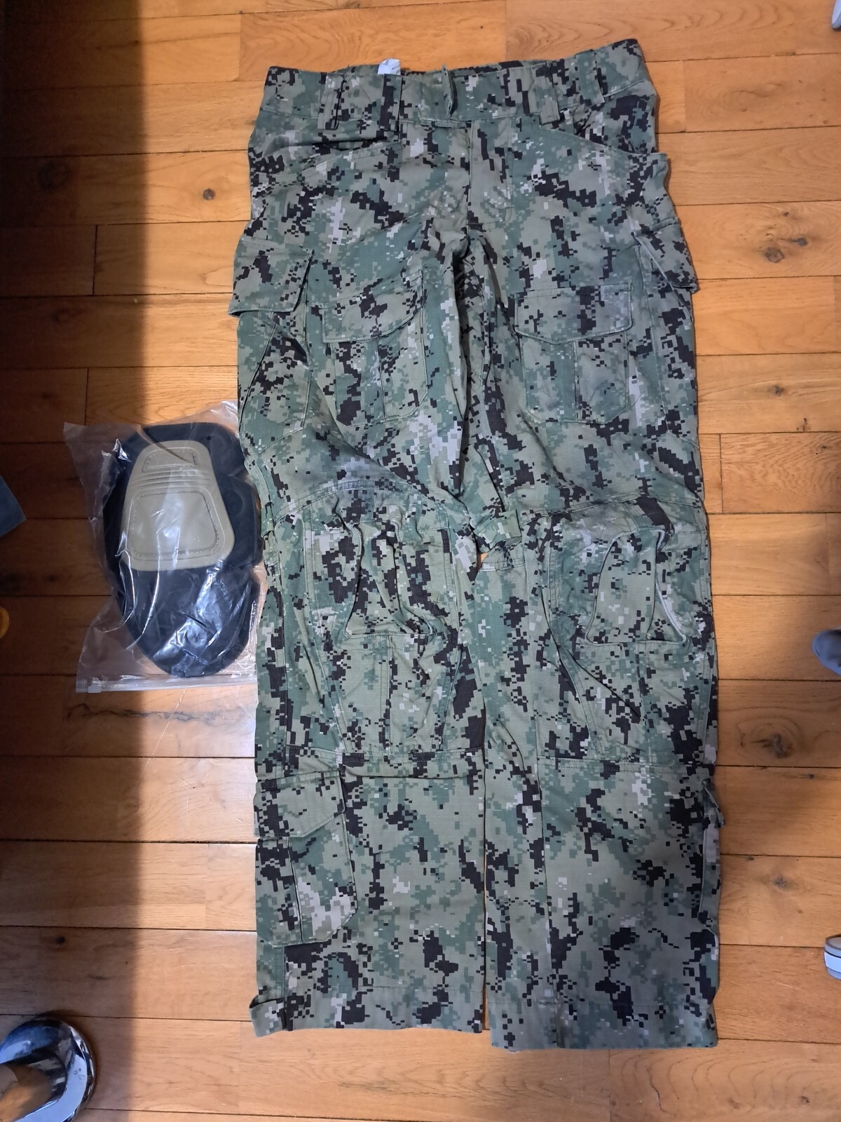 Patagonia Crye Cut L9 AOR2 32 R  Navy Seal, Devgru SWCC 
