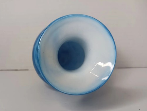 Studio Art Blow Glass Turquoise Blue white Vane multi color base 7" Vase - Picture 3 of 6