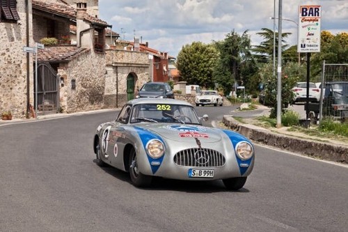 1952 Mercedes-Benz 300SL Panamericana # 3 Hermann Lang, CMC, 1/18, # M-058. - Picture 19 of 20