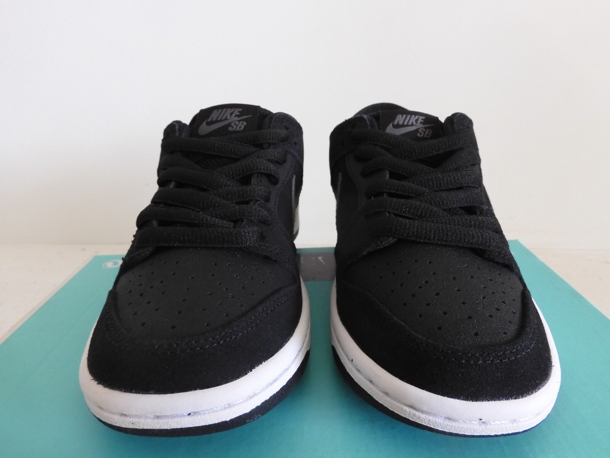 MENS NIKE DUNK LOW PRO IW BLACK-LT GRAPHITE-WHITE SZ 4 [819674-001