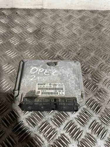 OPEL ASTRA H Estate L35 Motorsteuergerät ECU 90562574 2.00 Diesel 2000 32461136