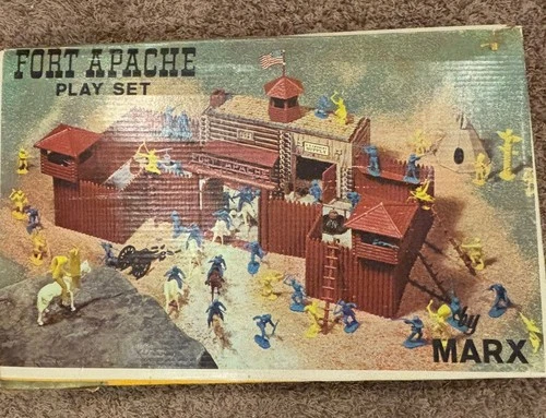 VINTAGE MARX FORT APACHE PLAY SET