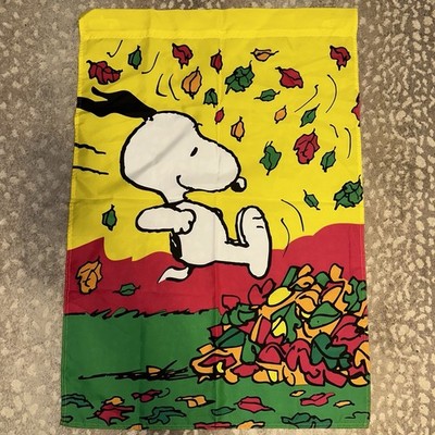 Vtg Peanuts Snoopy Jumping Into Leaves 90s Fall Outdoor Large Flag NO FADING!