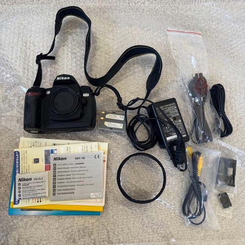 Nikon D70 Digital Single Lens Reflex Camera