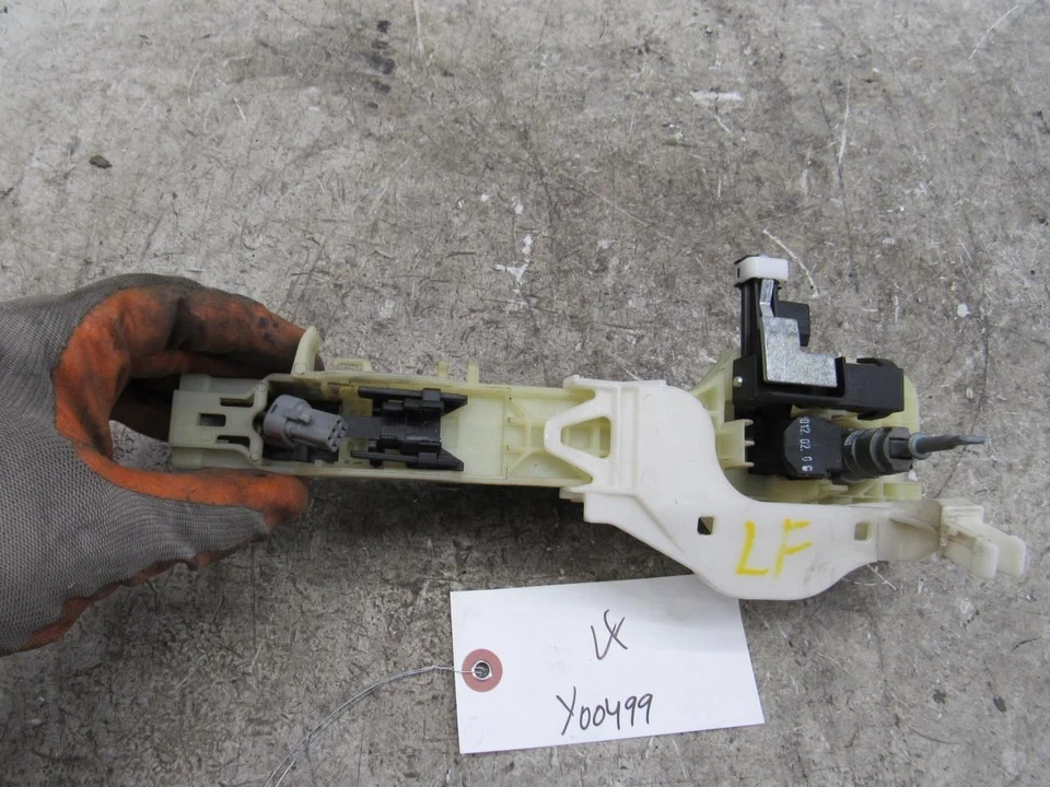 2011 2016 Hyundai Equus left driver side front door outer exterior handle chrome Foto 4 de 4