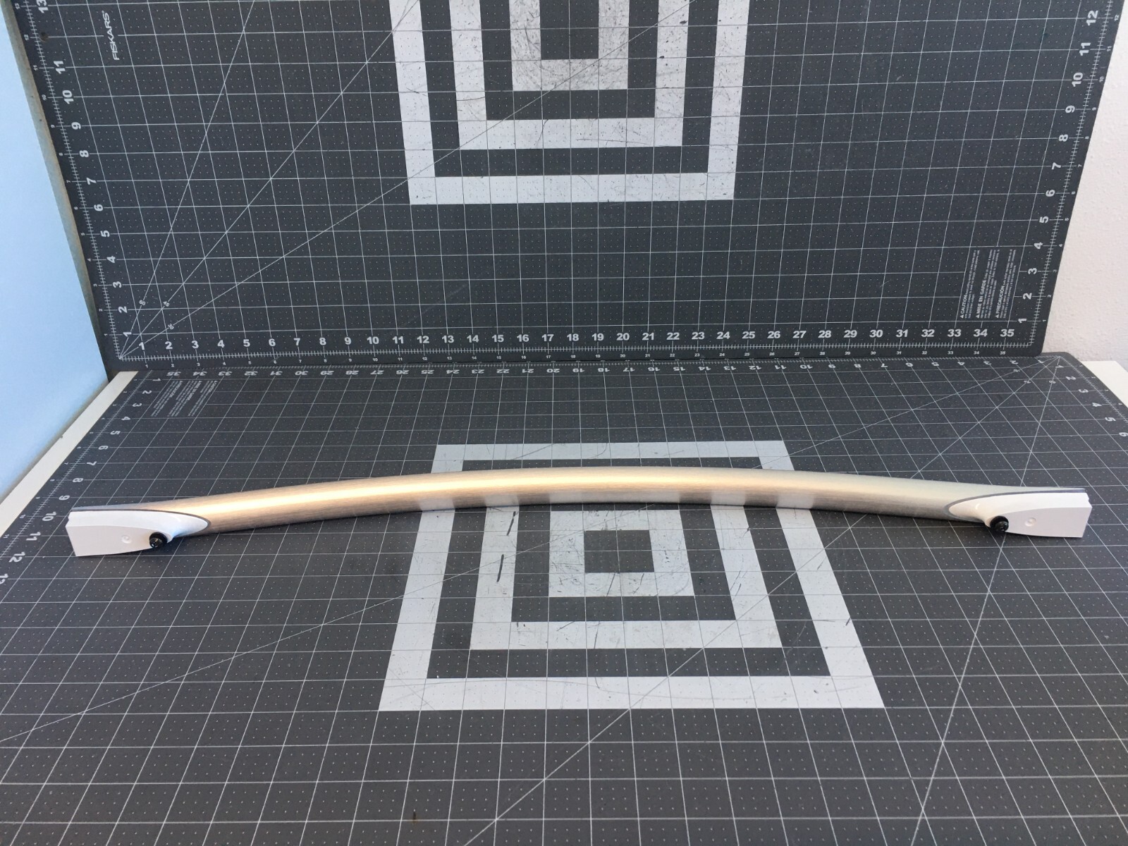 Whirlpool Oven Door Handle Replacement Part W10254687 W10618239 WPW10618239-image