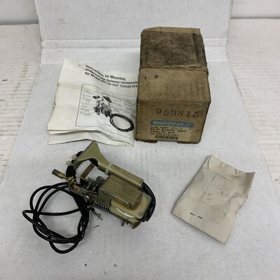 WESTINGHOUSE 457D727G01 UNDERVOLTAGE RELEASE ASSY.