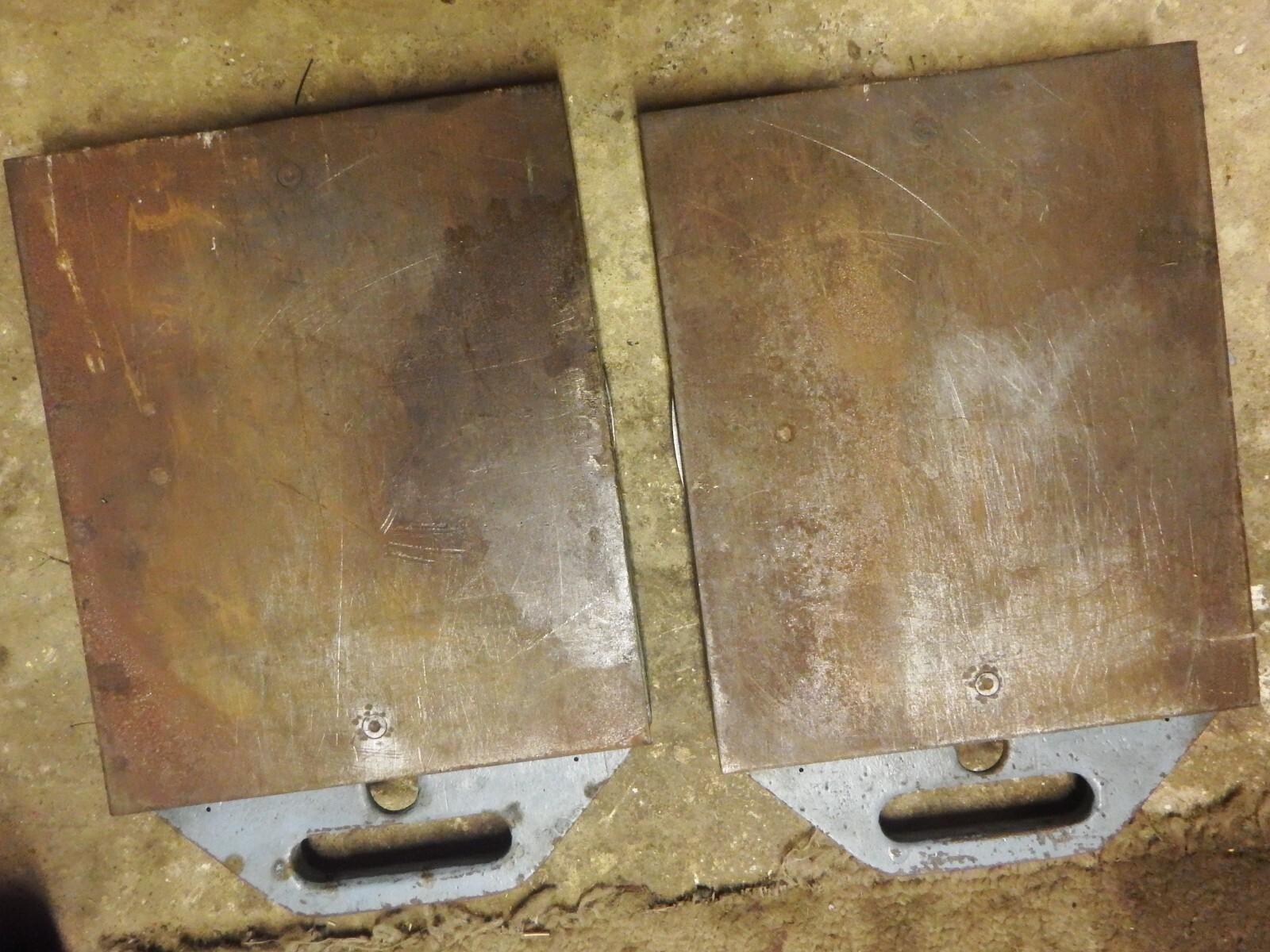 VEHICLE TURNING RADIUS GAUGE WEAVER KISMET PLATES, PAIR. WHEEL