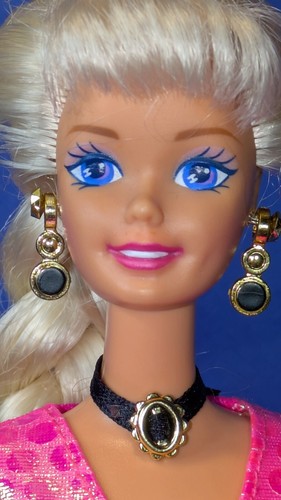 Mattel 1994 - Barbie Cut & Style Doll w Attachable Hair - Excellent Condition! - Picture 4 of 16