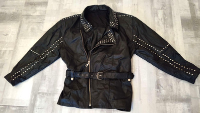 Frontline Lederjacke   ECHTES LEDER   Neu   Schwarz mit Nieten   Gr. 38