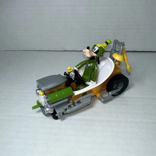 Disney Store Mickey And The Roadster Racers Goofy Transforming Pullback Tub