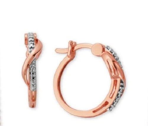 Juego de aretes de cadena de oro rosa de 18k con detalles de diamantes y chapados en plata Foto 4 de 4