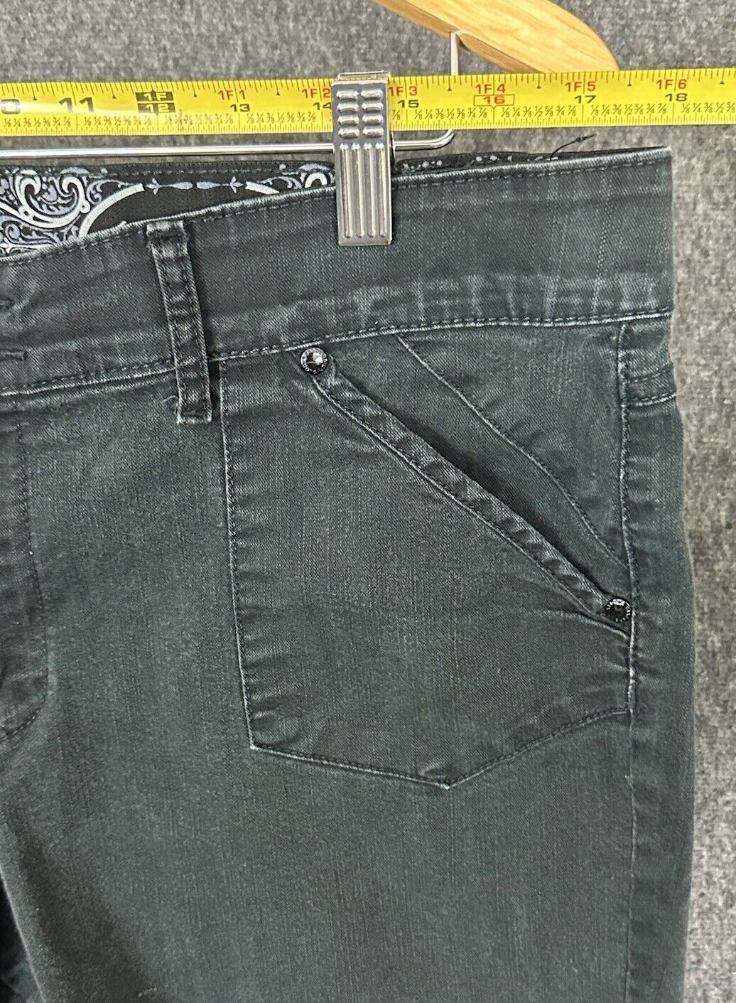 Picture 10 of 15