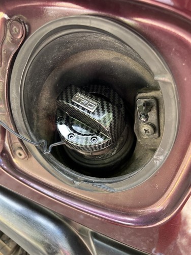 Colored Gas Cap Covers For Scion.Xb/Xa/Tc/Xd. 4 Color Choices! RED,CF,BLK OR SIL - Picture 18 of 19
