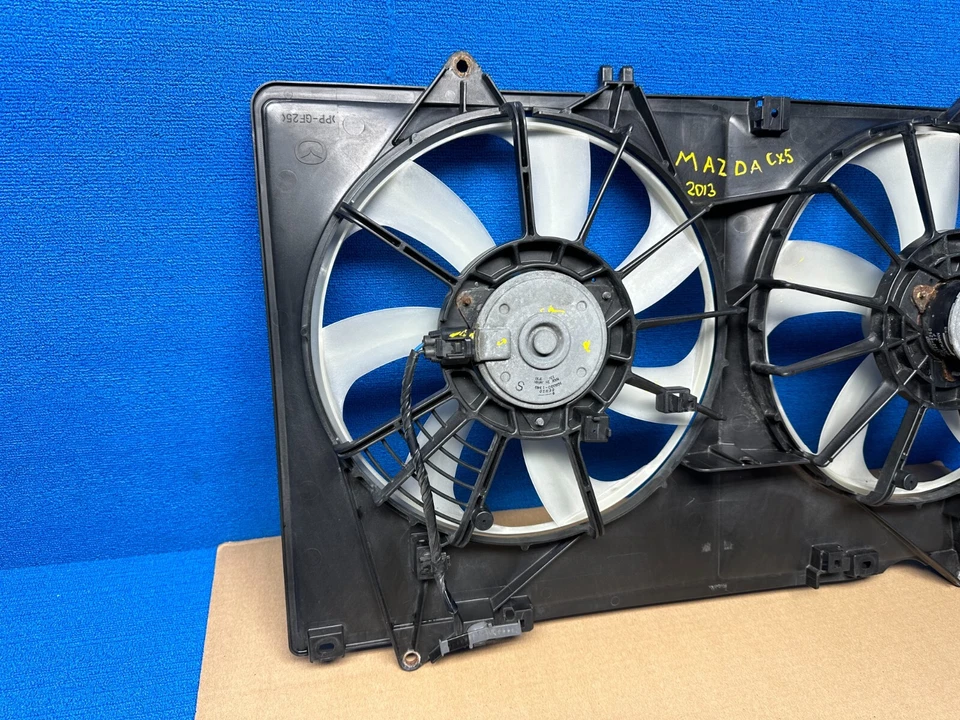 💎 2013 - 2016 MAZDA CX-5 MOTOR RADIADOR VENTILADOR DE REFRIGERACIÓN MONTAJE MOTOR OEM Foto 2 de 4