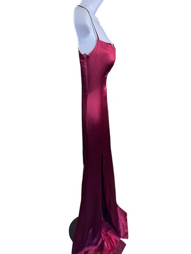 La Femme Side Slit Satin Gown Size 4 Color Burgundy Sleeveless Women Dress $388 - Picture 4 of 5