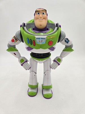 Buzz トイストーリー Lightyear's Buzz Lightyear 12 – Story Toy – Figure Action Talking Interactive その他
