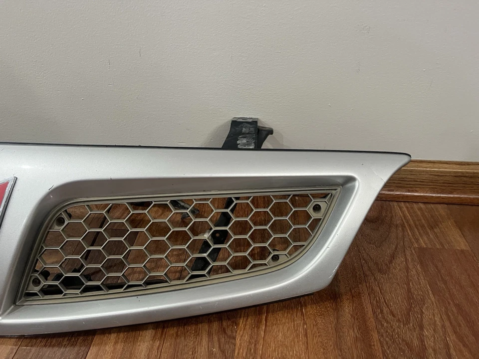 2001,2002, 2003, 2004, 2005 Pontiac Montana решетка в сборе OEM новый - Изображение 2 из 4