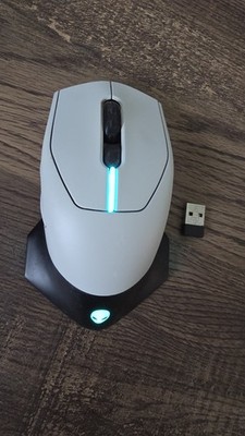 Alienware AW610M kabelgebundene/kabellose Gaming-Maus   Weiß (Mondlicht) schneller Versand