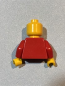LEGO Harry Potter Minifigure Red Shirt hp025 only set 4728 RETIRED
