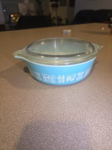 Pyrex Amish Butterprint Casserole 1 PT Turquoise 471  w/ lid Vintage
