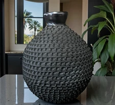 Mata Ortiz Pottery Jose Gonzalez Corrugated Textured Blackware Jar Art Mexican