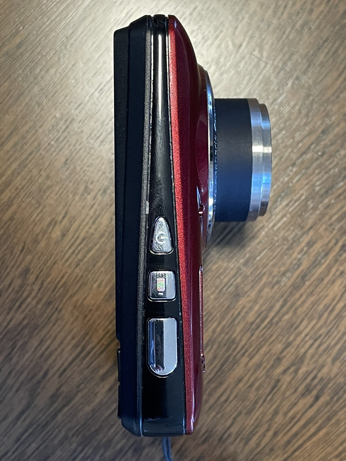 Kodak PIXPRO FZ53 5x Wide Zoom 16 MP Digital Camera 2.7" LCD Screen