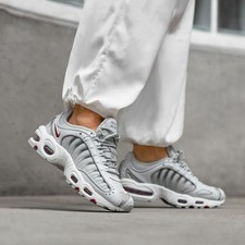 wmns air max tailwind