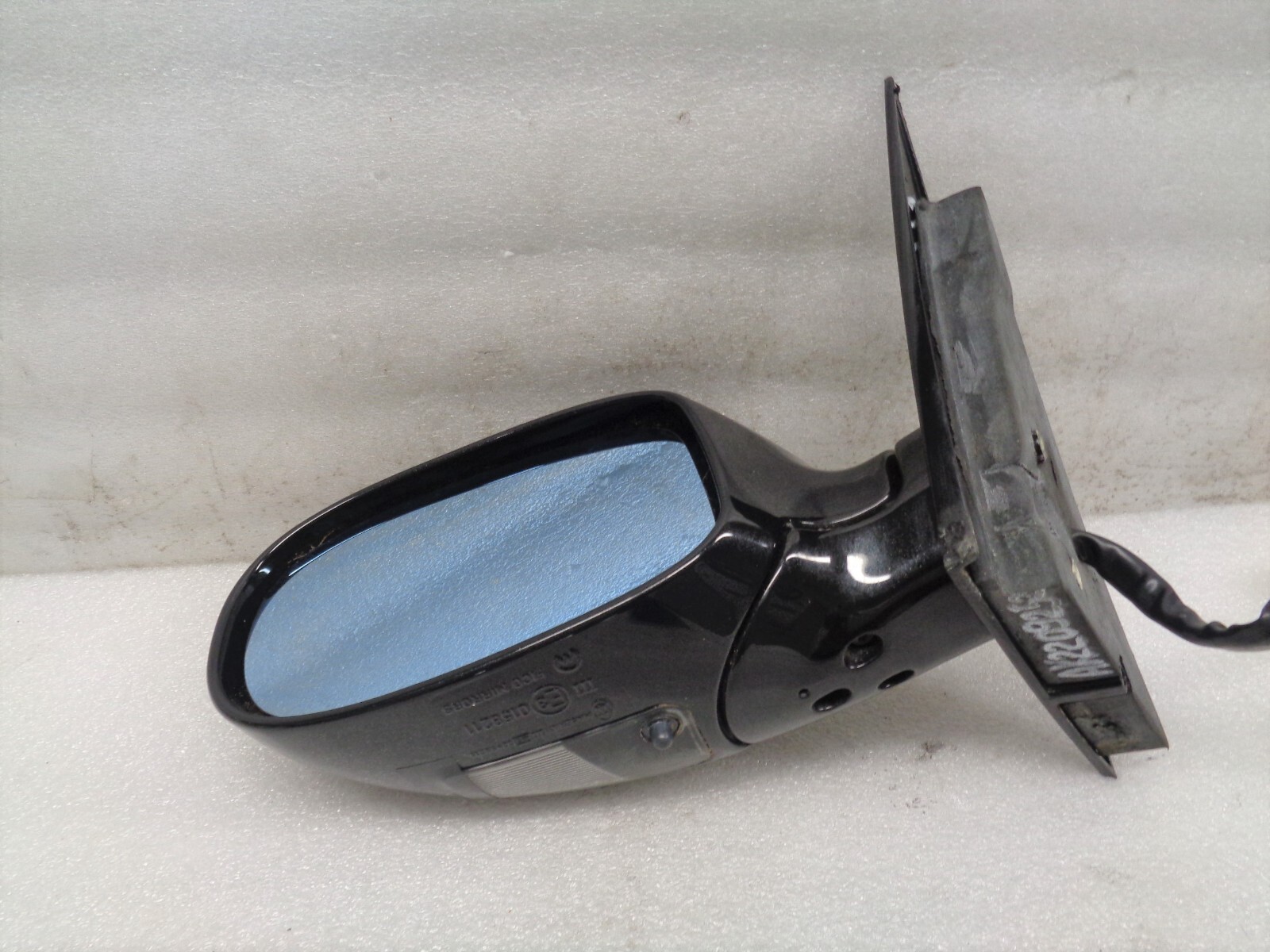 04-08 Maserati Quattroporte Left Driver Exterior Door Mirror Black OEM AK2209252
