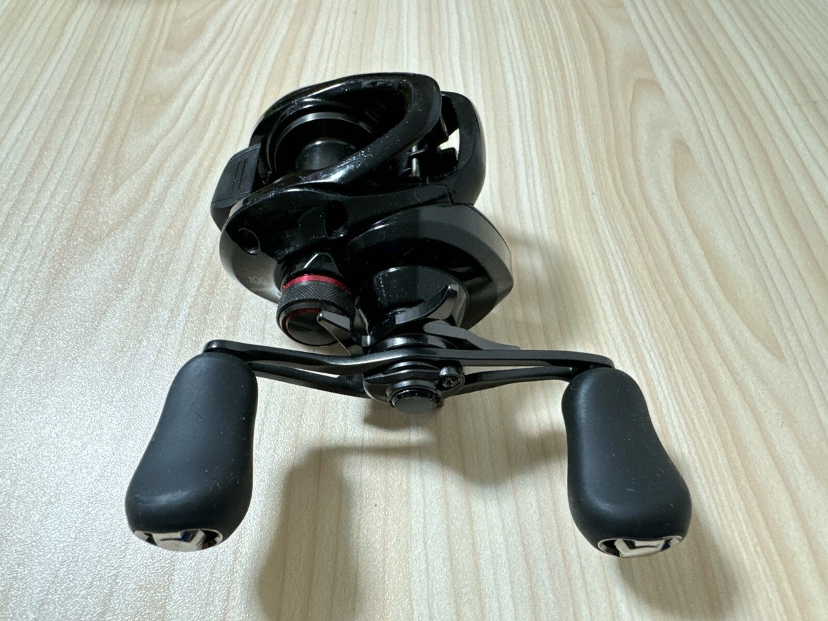 Baitcasting Reel 17 Scorpion DC 100 Right Gear Ratio 6.3:1