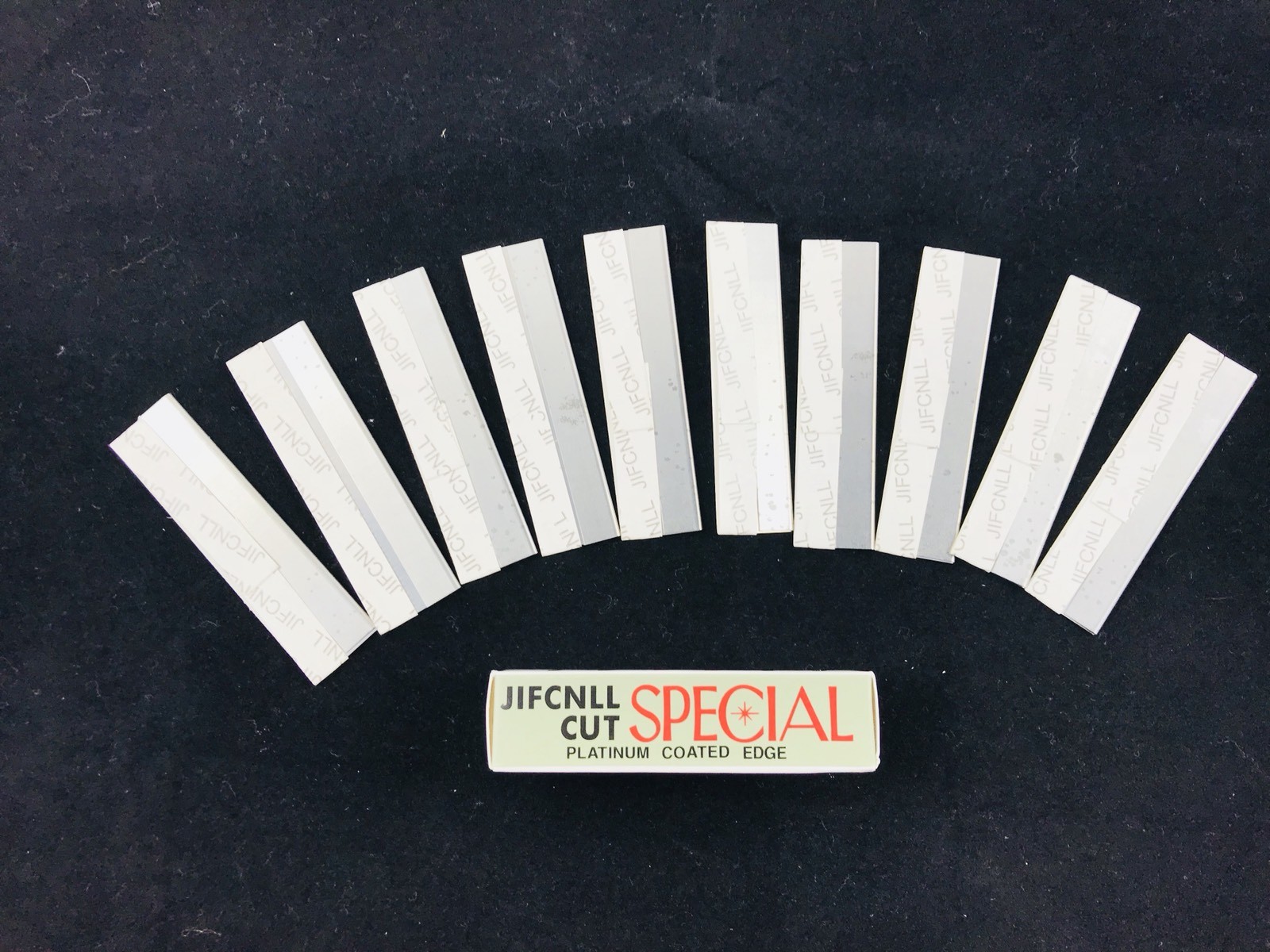 Feather Cut Special Platinum Coated Edge Blade 10 Blades eyebrow