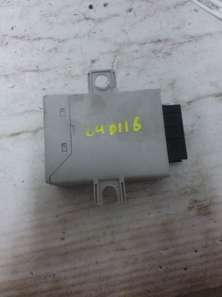 06 BMW Z4 Theft Locking Immobilizer Control Module 61356988104 for