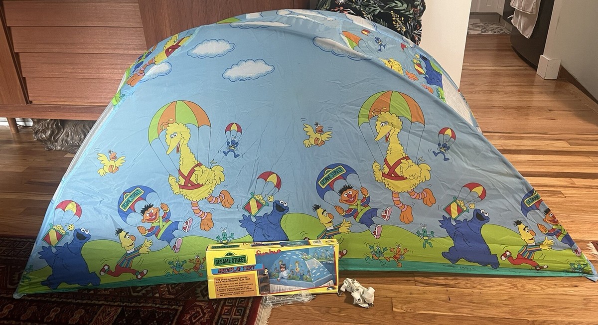 Vintage 80s Fun Hut Bed Play Tent Sesame Street ERO