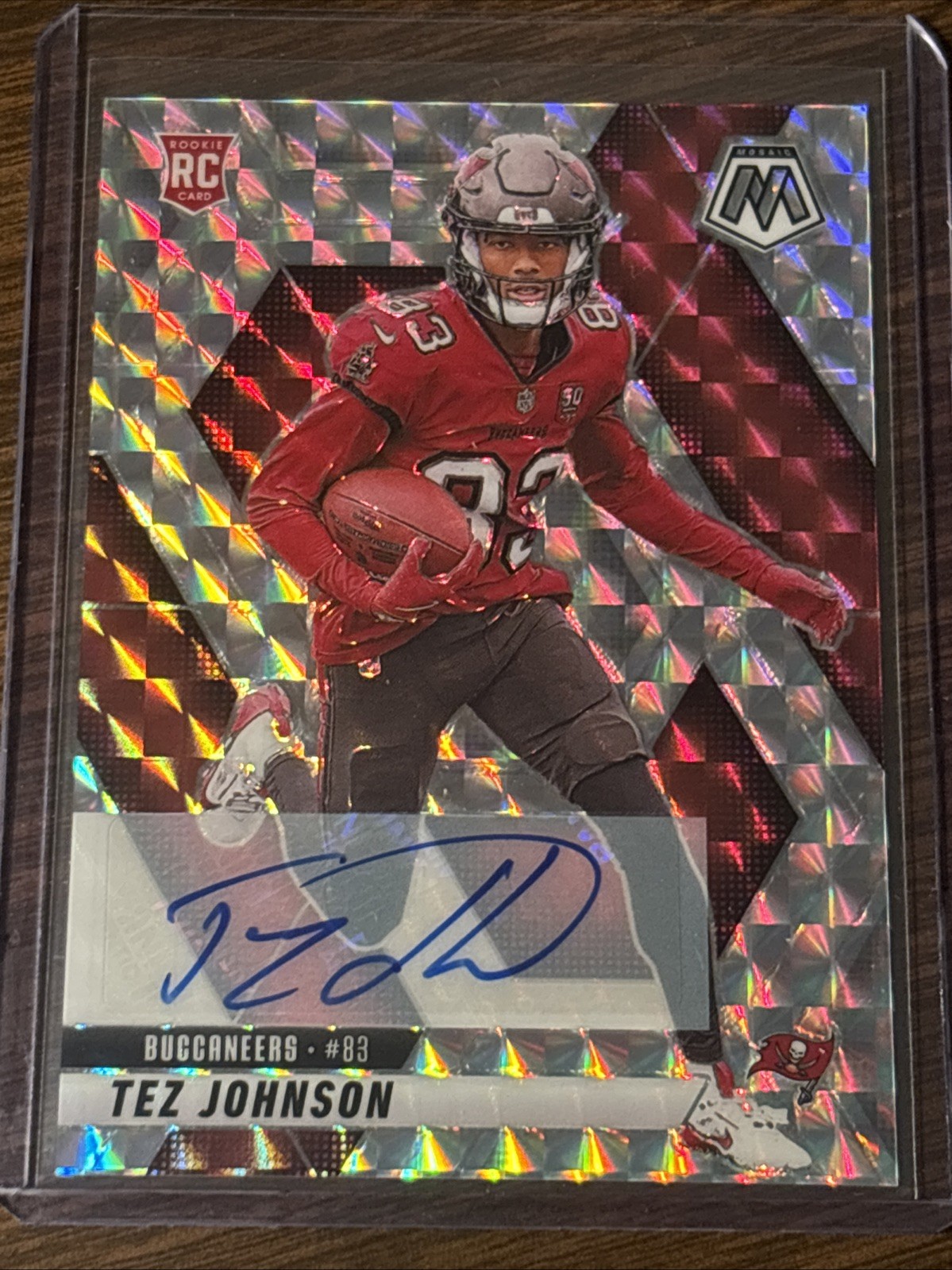2025 Panini Mosaic TEZ JOHNSON #316 RC Rookie Silver Mosaic AUTO - Buccaneers