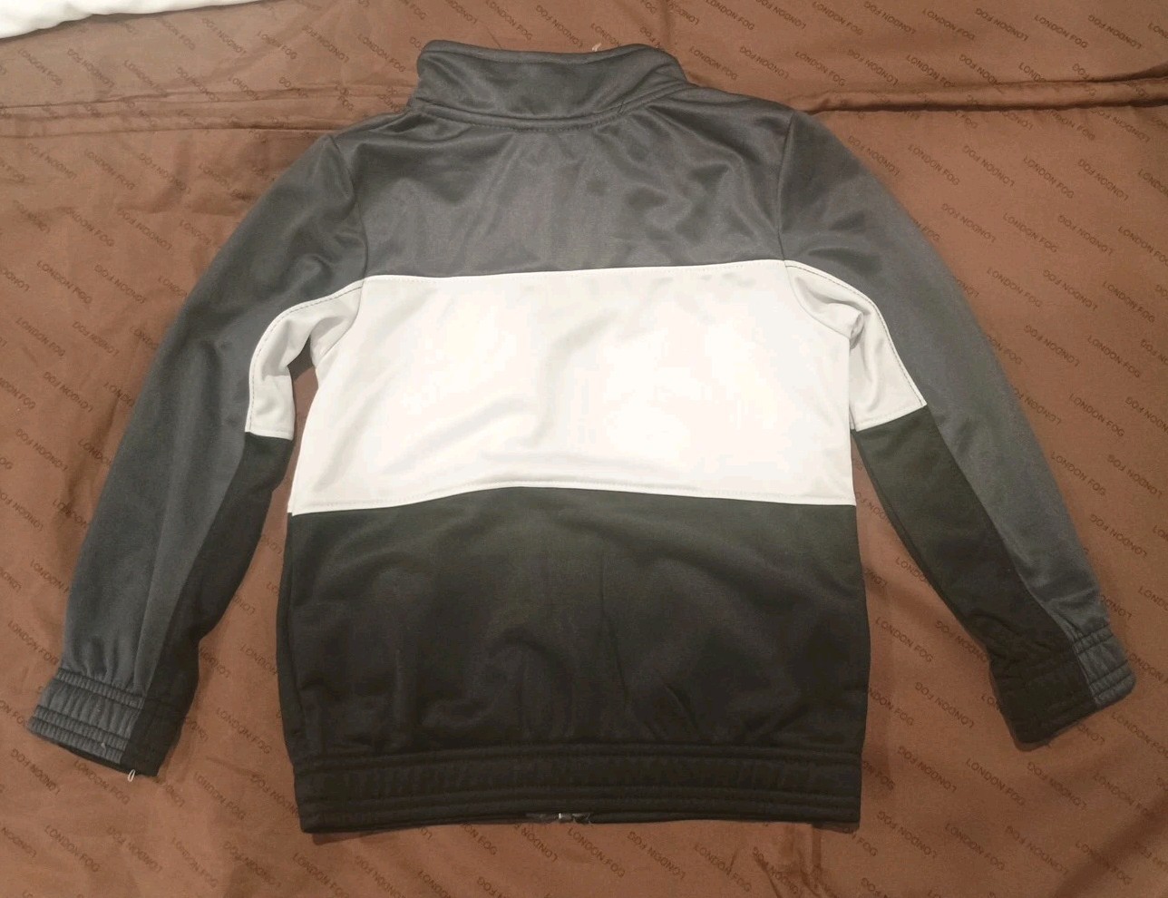 PUMA Boy 2PC Track Suit Jacket Pants Top Warm Up Zip Up Gray White Black 4T NWT image 4