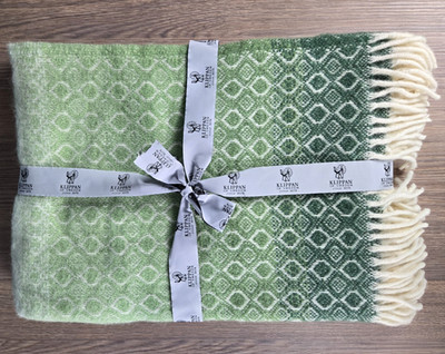 Klippan 100% Lambswool throw blanket w fringe-New Green/Ivory 130/200 cm 79''