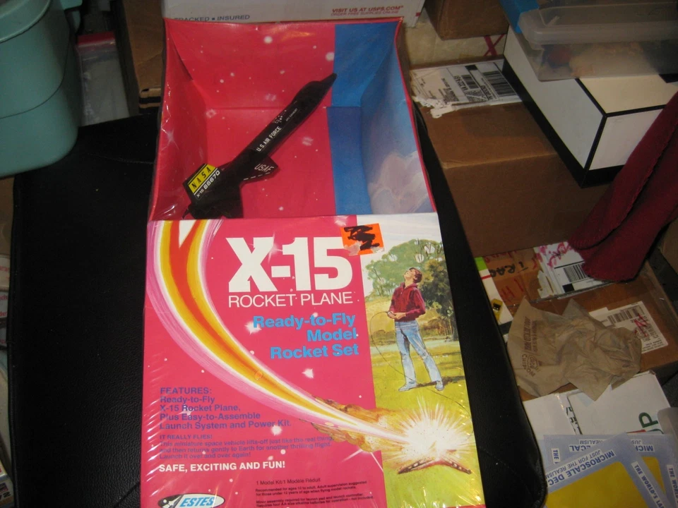 Sealed Estes X-15 Rocket Plane vintage Ready-to-Fly Model Rocket Set by Estes - Image 2 of 2