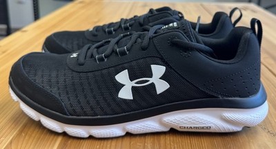 Under Armour Sneaker Charged Assert 8 Mens 10.5 Black/White
