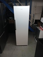 Hotpoint SH8 A2Q WRD UK - White Larder Auto Defrost Fridge - E energy