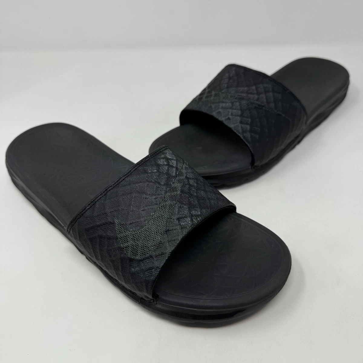 Nike Benassi Solarsoft Men\'s Size 17 Slides Sandals Black DS 386163-306 Nike Solarsoft Sandals for Men | eBay main image 2