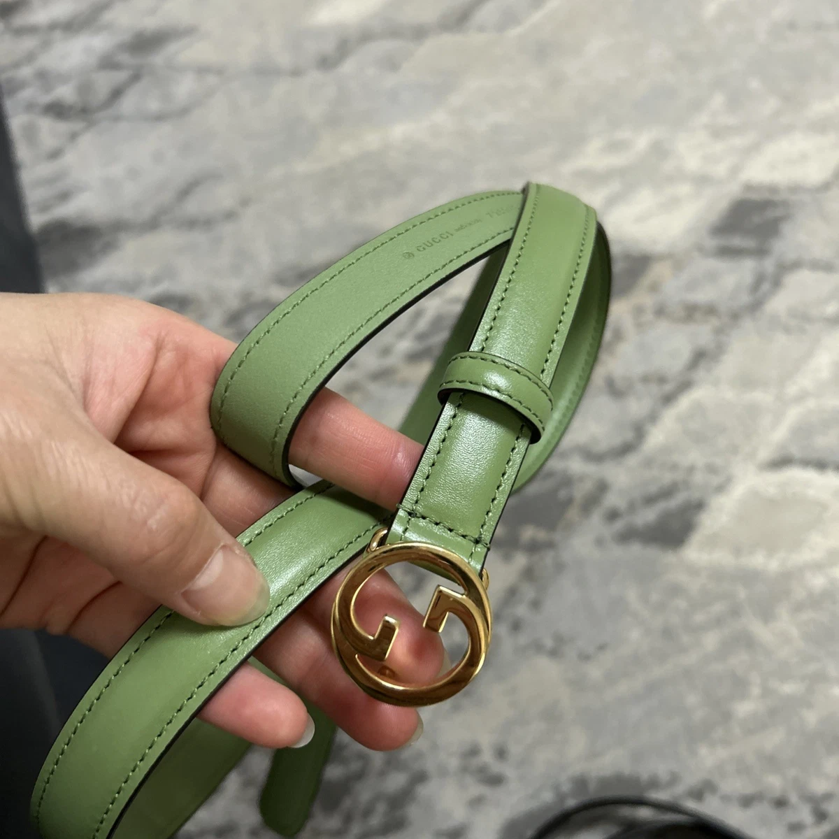 Authentic Gucci Monochrome Gg Wide Marmont Enamel Green Belt 75/30 400593 400593_0YA0P_1000_001_100_0000  main image 2