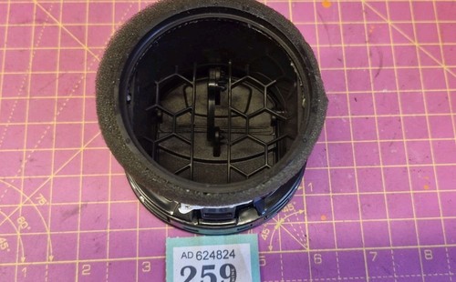 FORD MONDEO 2007 - 2014 / GALAXY / S-MAX 2006 - 2010 DASH AIR VENTS - Picture 3 of 4