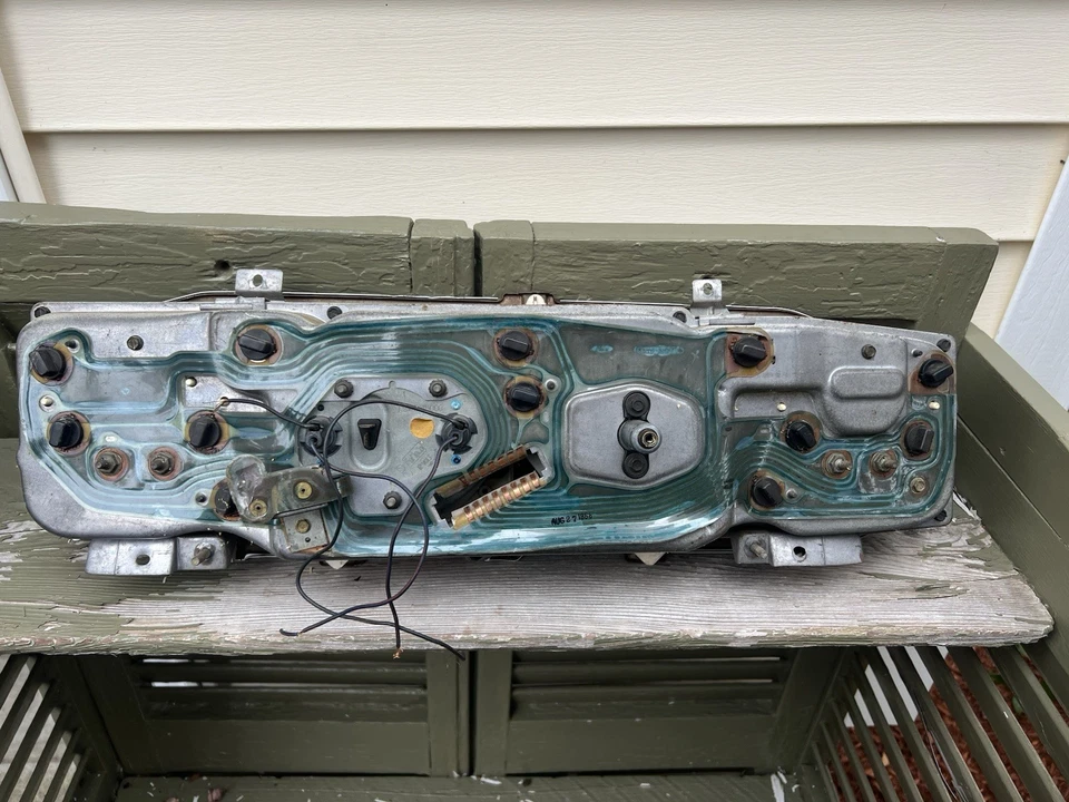 Mercury Cougar Cluster 1969 con reloj. Original vintage Foto 2 de 2