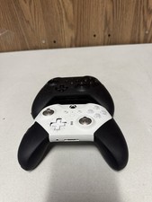 Xbox One Elite Series 1 Wireless Controller B...