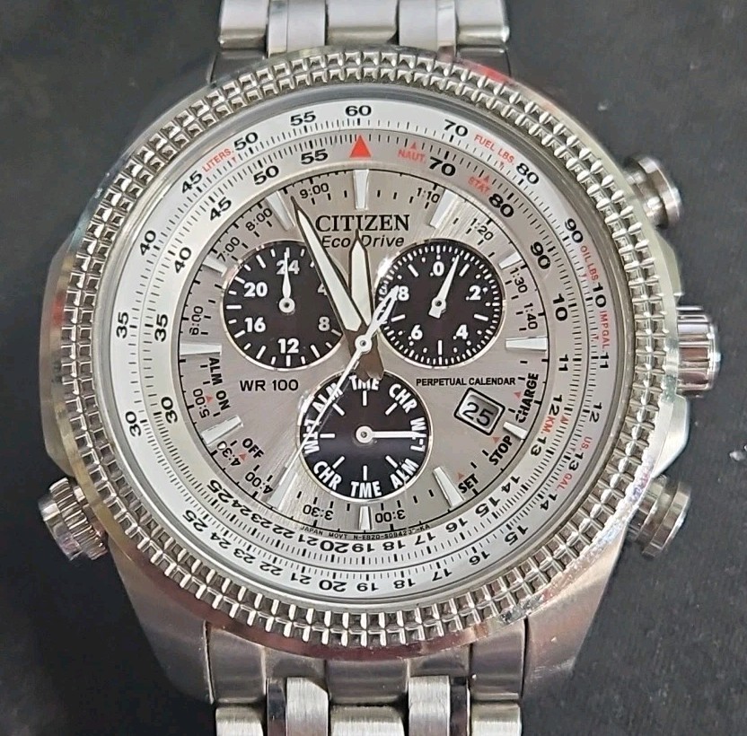 Citizen Men's Watch E820 Eco-drive Perpetual Calendar Gold