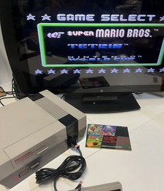 CONSOLA NNINTENDO NES MATTEL SUPER SET PAL A ITA NES-SSZZ-ITA EN CAJA PROBADA